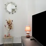 Apartament Casa Alba La Casa Delle Coccole Savona